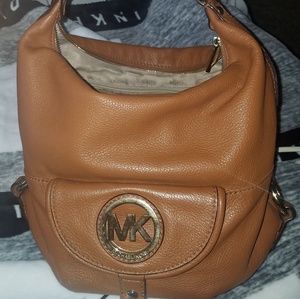 MK Purse Fulton leather shoulder bag